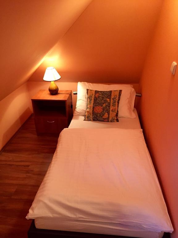Penzion U Golema Blansko Zimmer foto